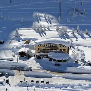 Dolomiti 3*, Passo del Tonale Italia